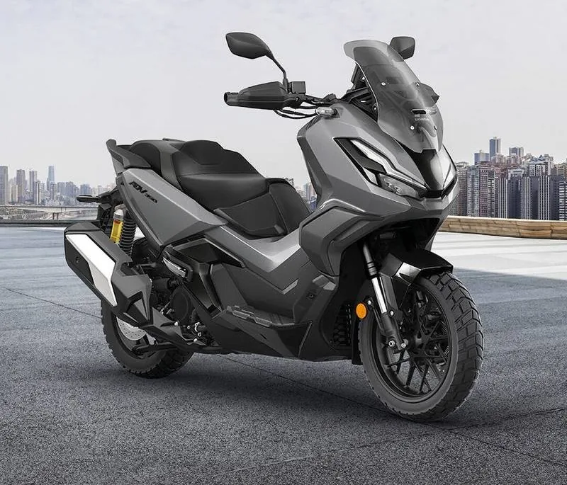 Honda ADV 350, location scooter ScootZone à Phuket