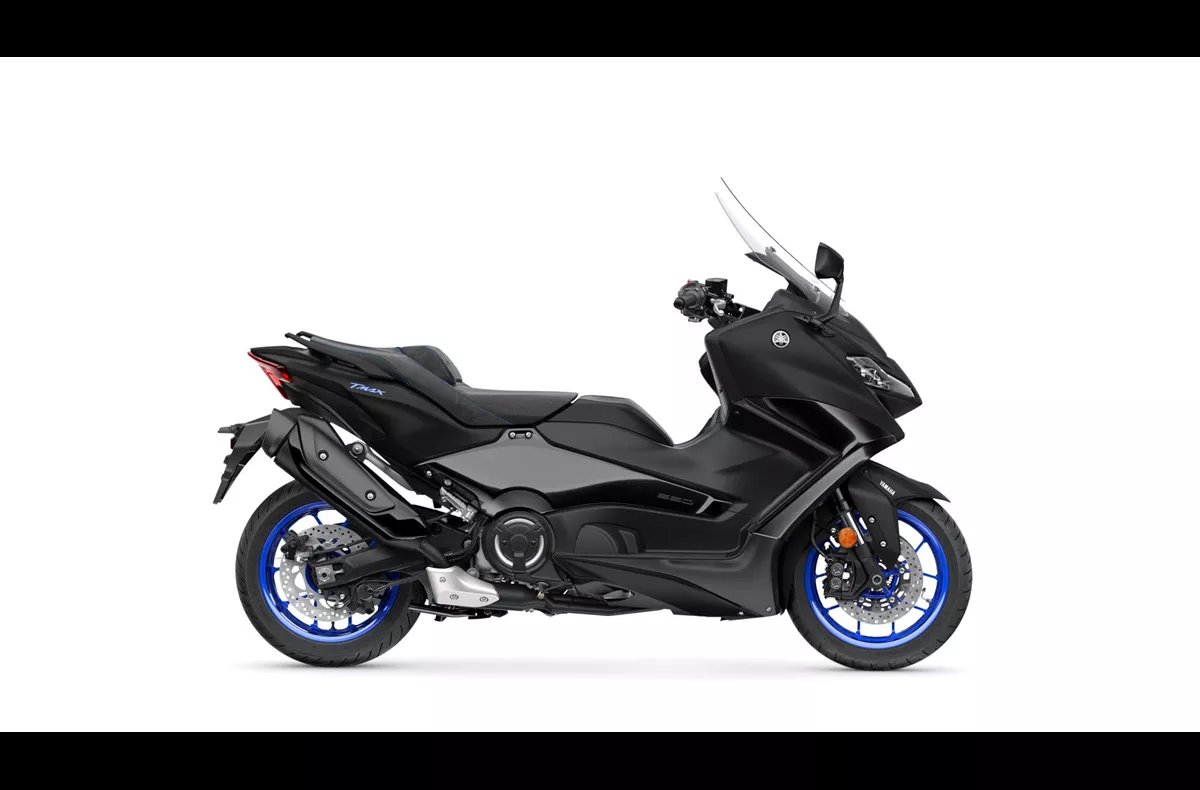 Yamaha TMAX - location de moto et gros cube à Patong, Phuket, chez ScootZone