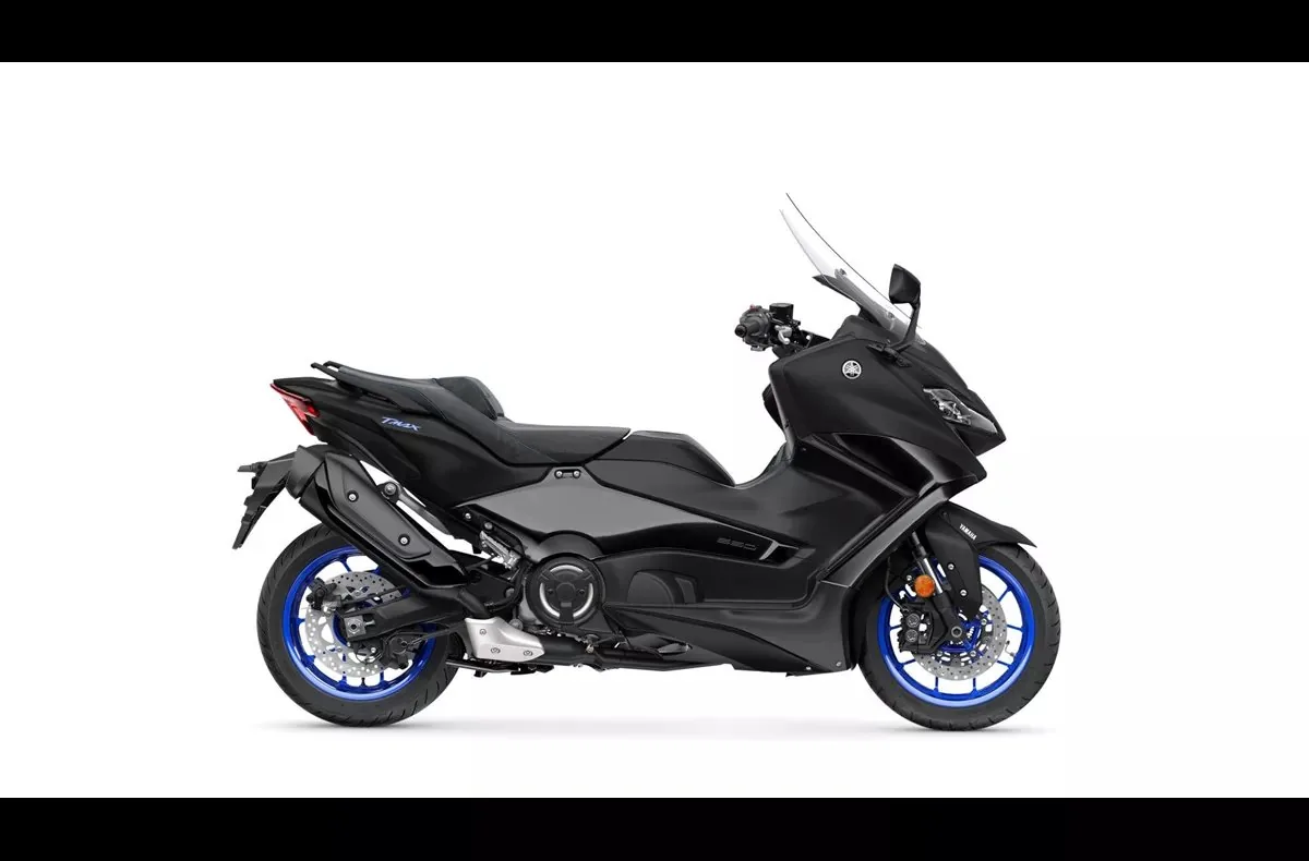 Yamaha TMAX - location de moto et gros cube à Patong, Phuket, chez ScootZone